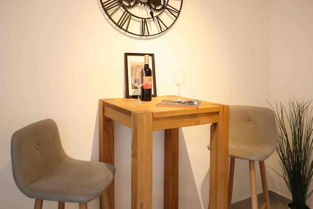 Charming, Modern & Spacious Apartment Viyana